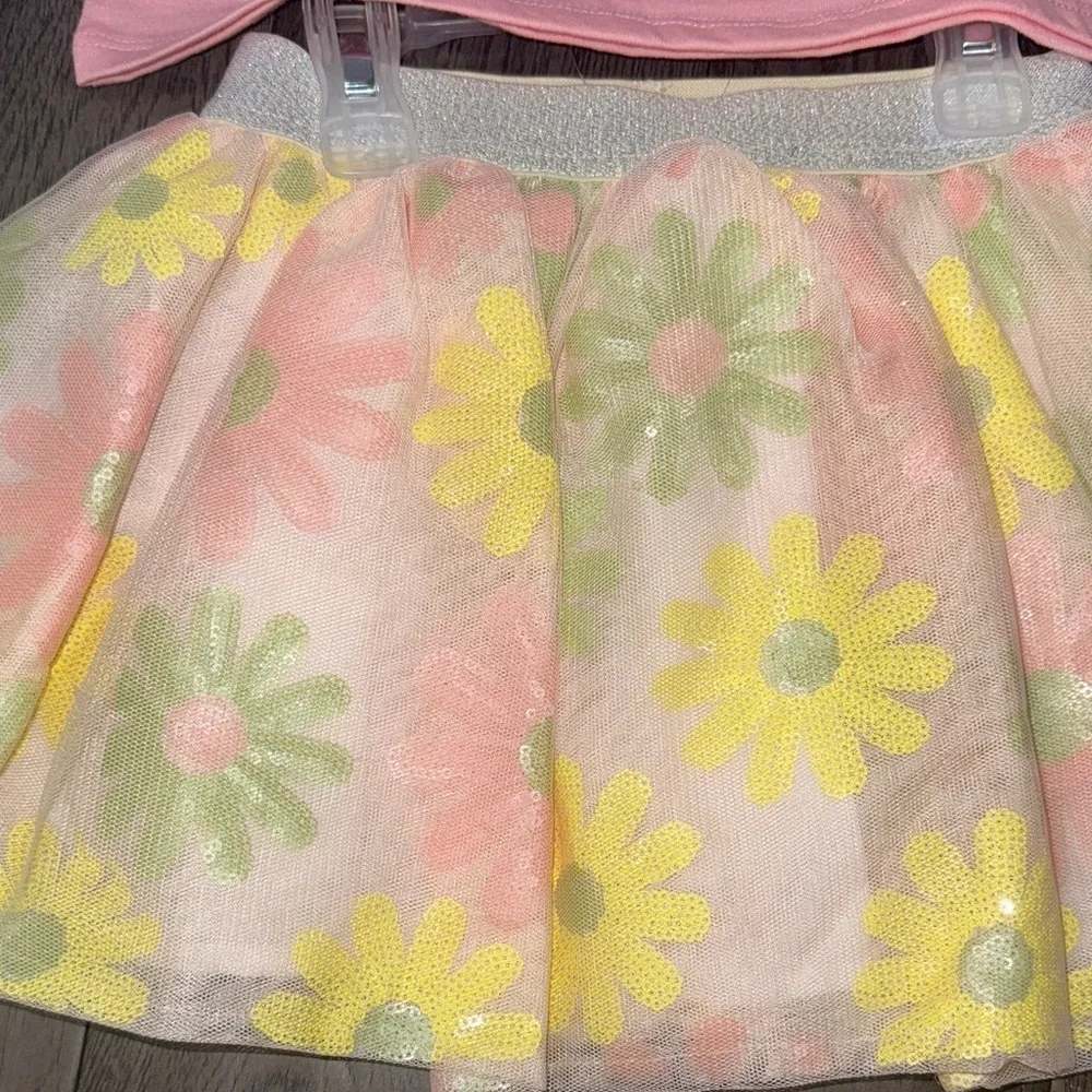 Three-piece Disney Minnie Mouse sequence floral skirt/skort and t-shirt Set